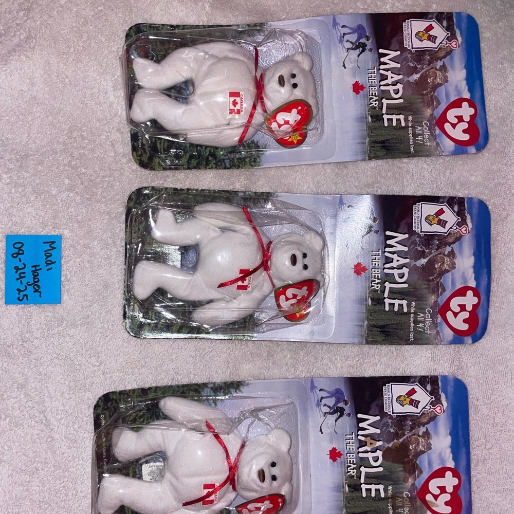 Ty Britannia and maple the Bear Beanie Baby’s!